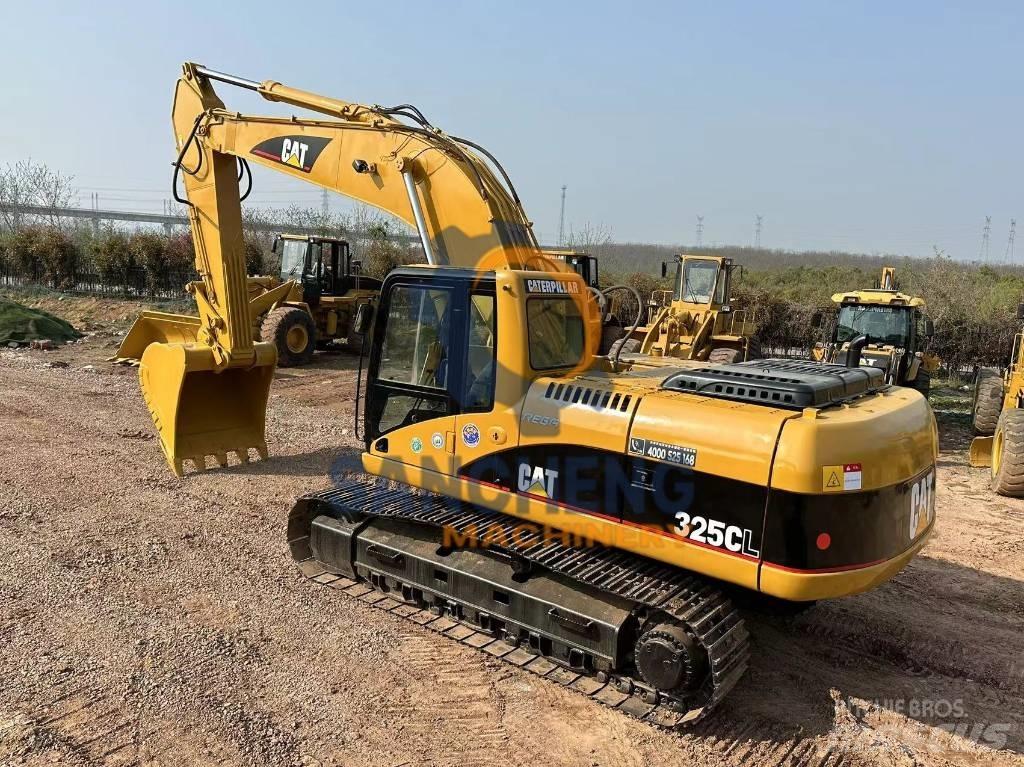 CAT 325 CL Pelle sur chenilles