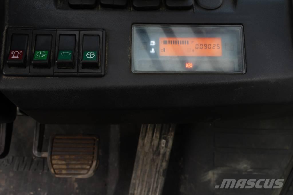 Manitou MI 25 D Chariots diesel