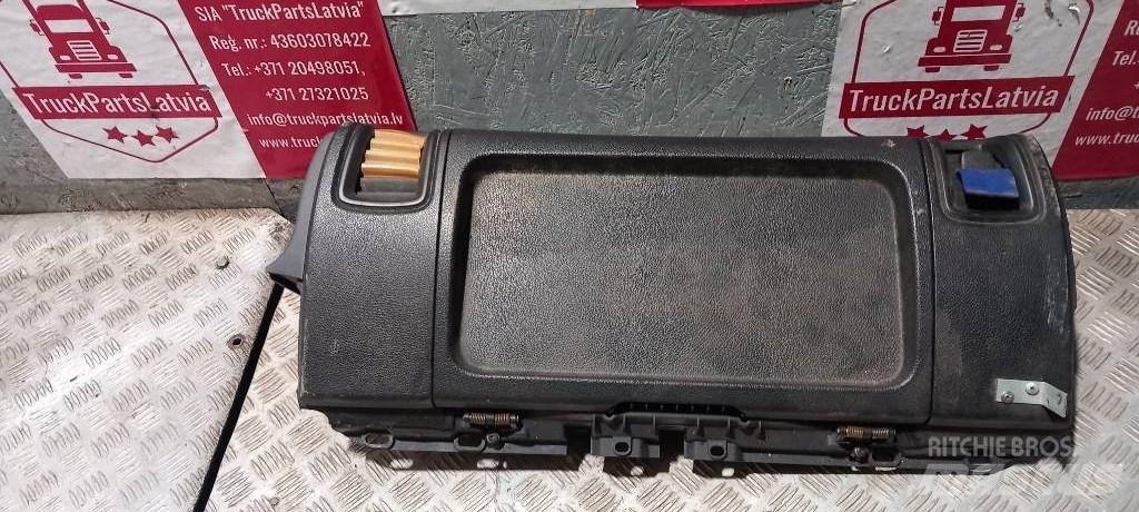 Scania R 440.   2078472 Cabines