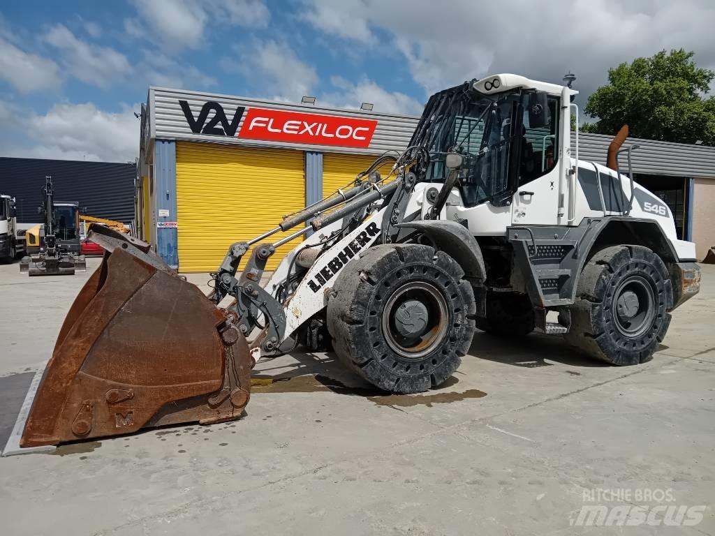 Liebherr L546 Chargeuse sur pneus