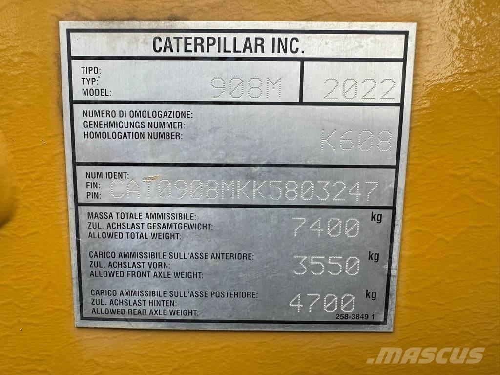 CAT 908M Chargeuse sur pneus