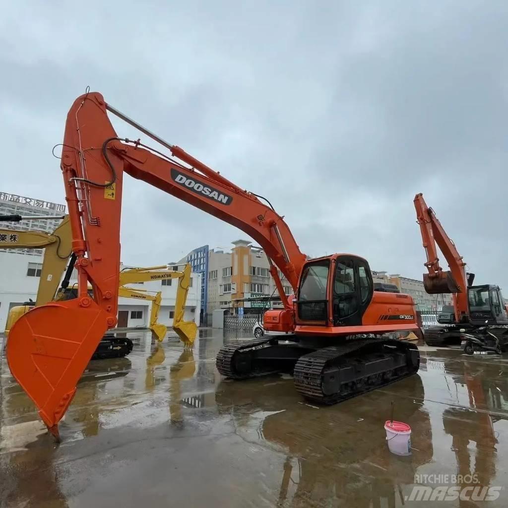 Doosan DX 300 LC Mini pelle < 7t