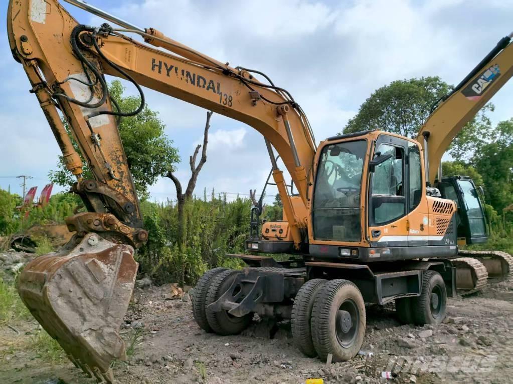 Hyundai R150W-9 Pelle sur pneus