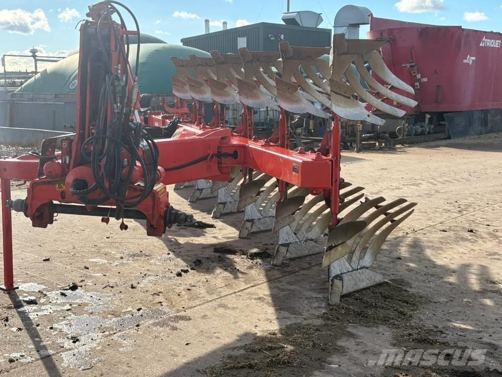 Kuhn MULTIMASTER 183 Charrue réversible