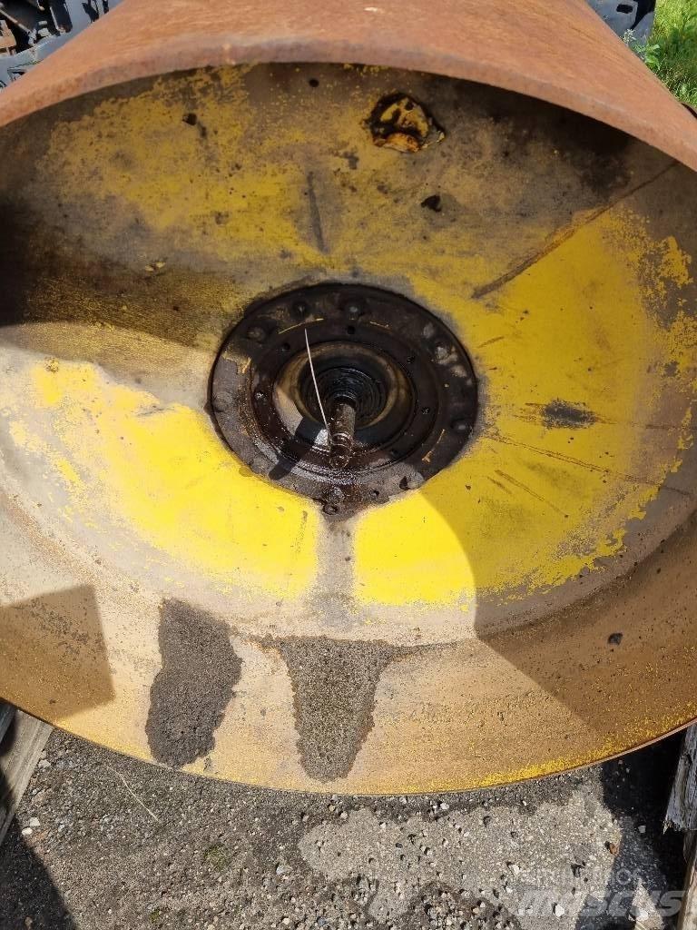 Bomag BW 174 AD Châssis et suspension