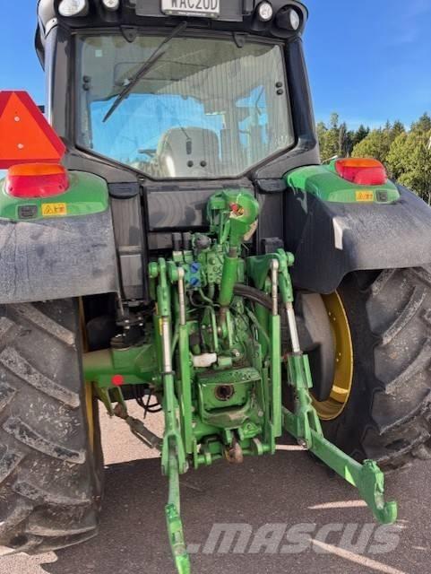 John Deere 6120 M Tracteur
