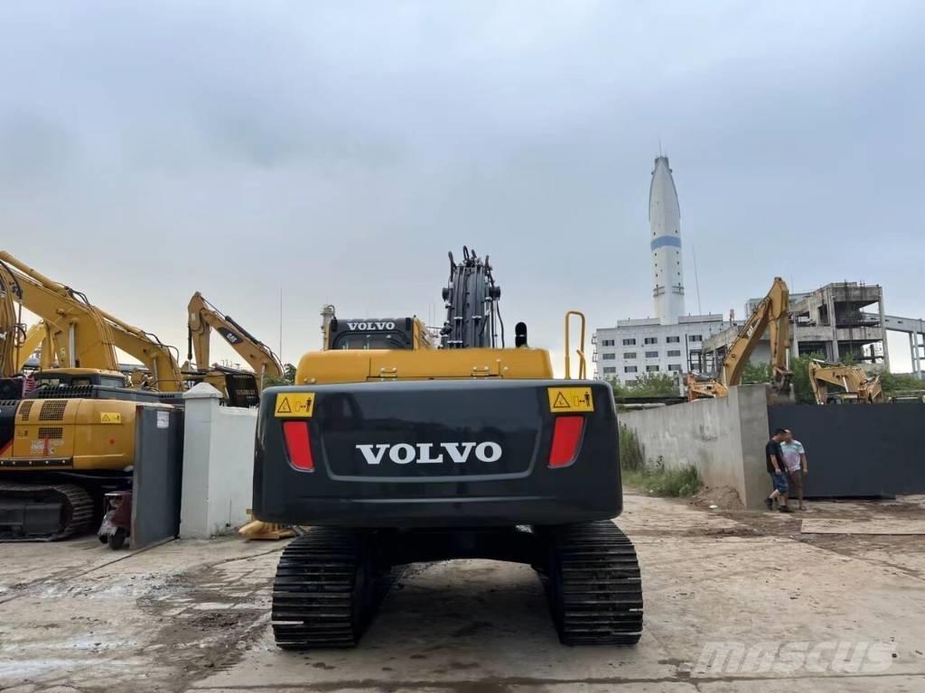 Volvo EC 210 B LC Pelle sur chenilles
