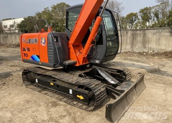 Hitachi ZX 70 Pelle sur chenilles