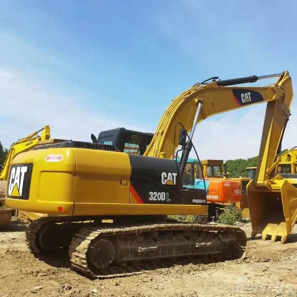 CAT 320 D L Mini pelle 7t-12t