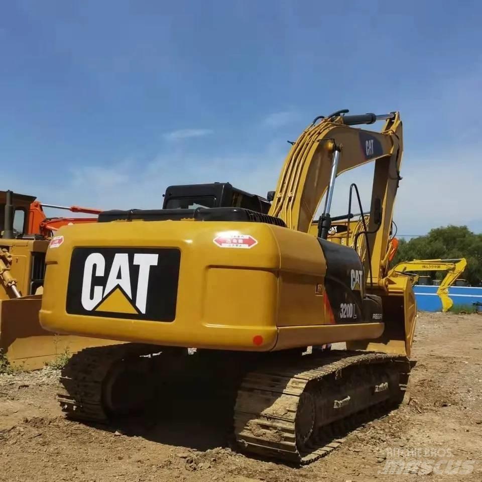 CAT 320 D L Mini pelle 7t-12t