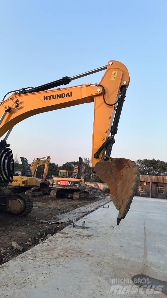 Hyundai R520L-9VS Pelle sur chenilles