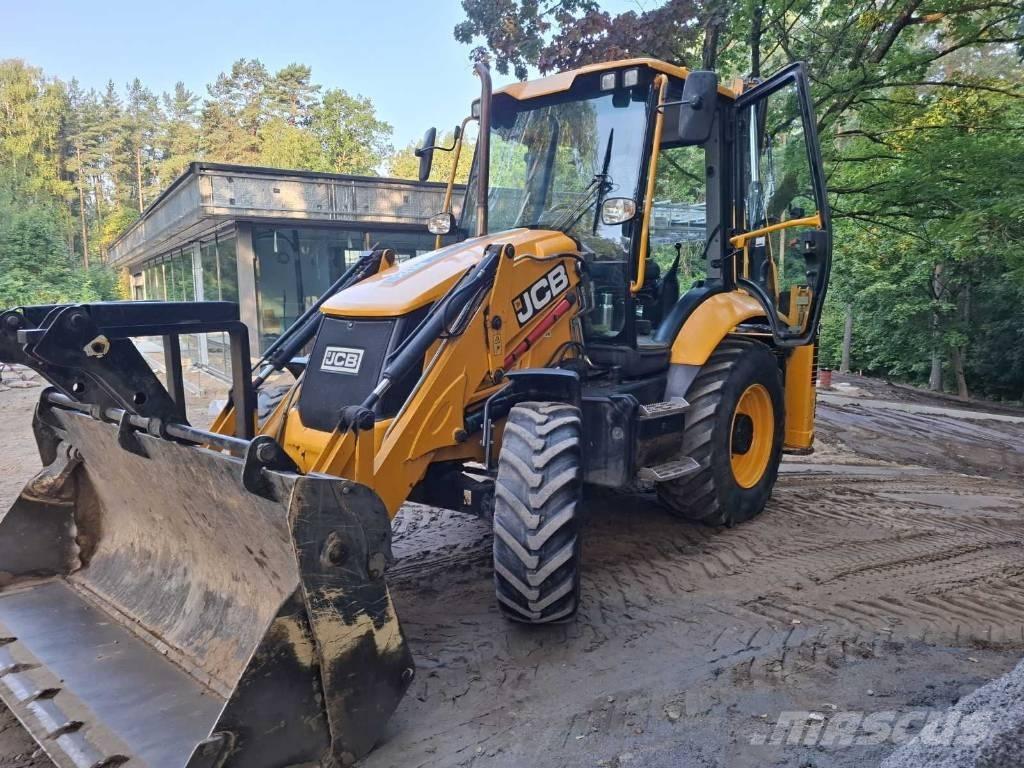 JCB 3CX PLUS Tractopelle