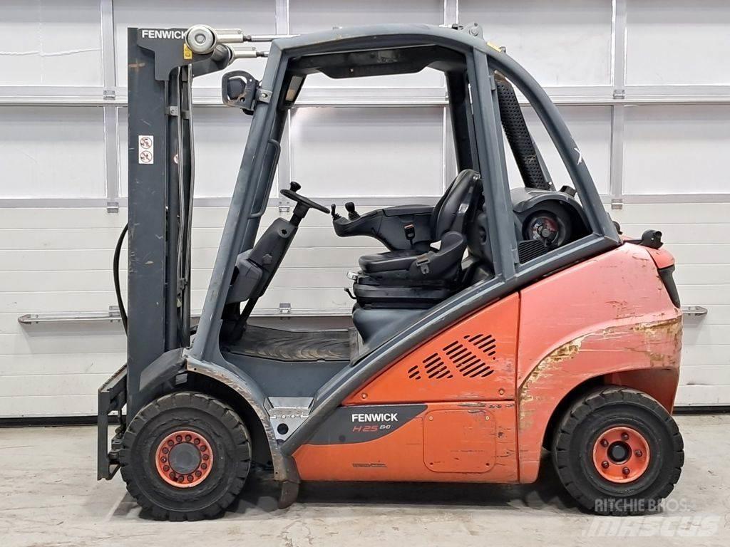 Linde H25T-02 Chariots GPL