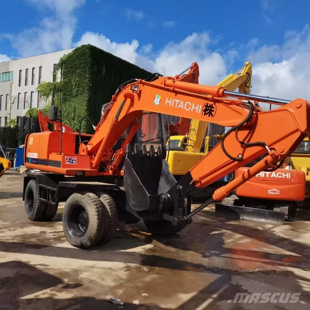 Hitachi EX 100 W D Pelle sur pneus