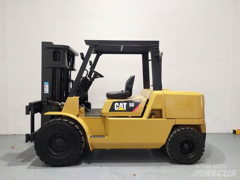 CAT DP50K MC Chariots diesel