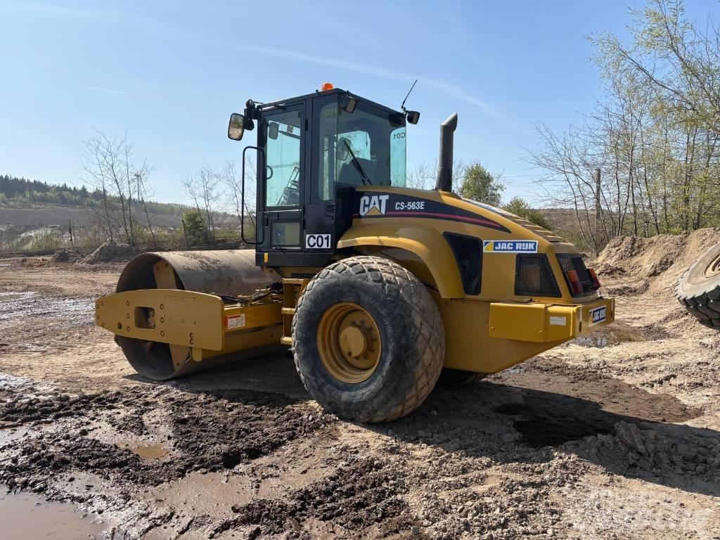 CAT CS 563 E Rouleaux monocylindre
