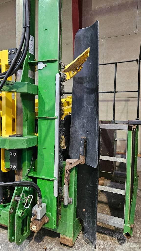  CompacTree T 1500S Autres accessoires pour matériel forestier