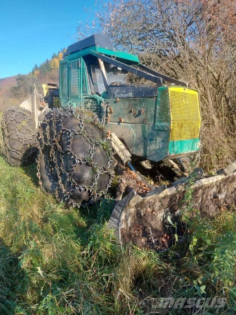 Timberjack 240C Débusqueur