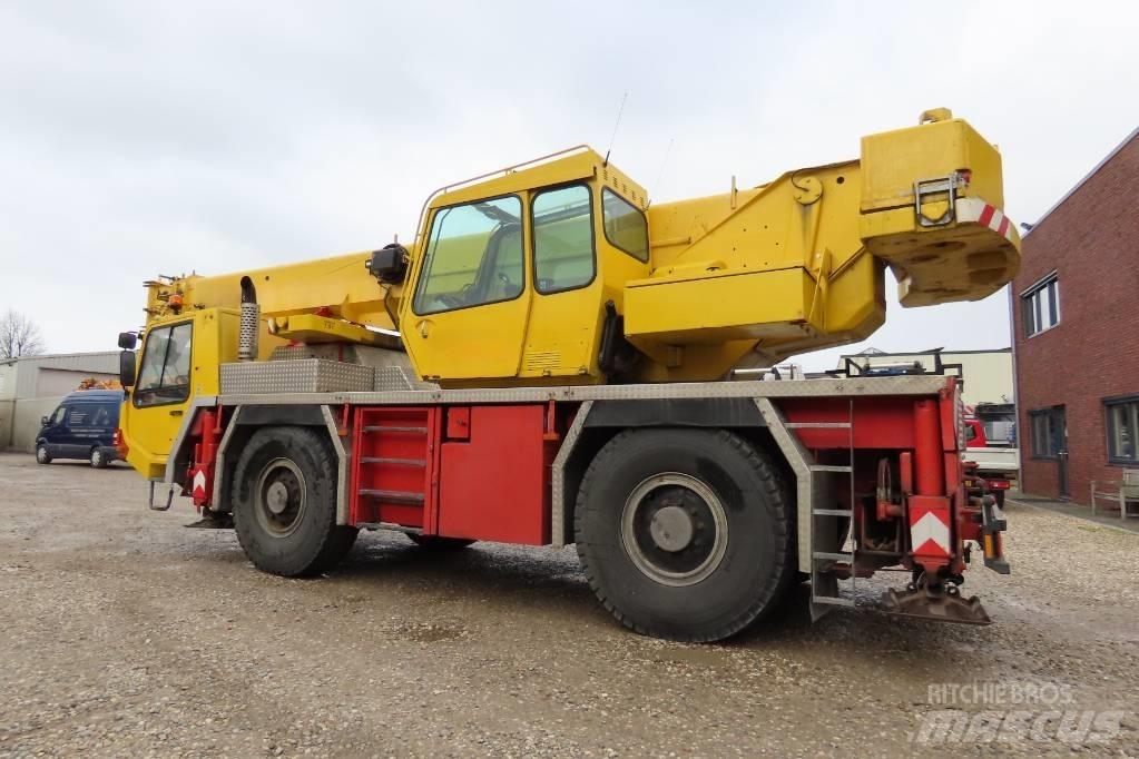 Faun ATF 30-2 L Grues tout terrain