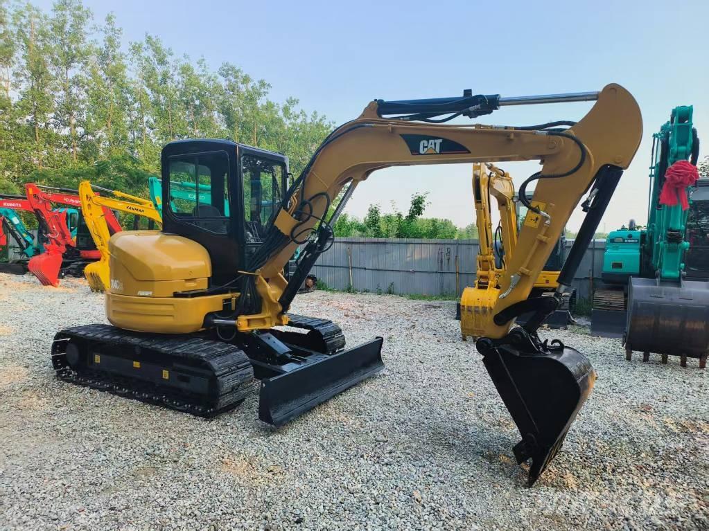 CAT 304 CR Mini pelle < 7t