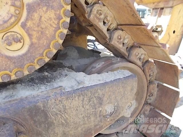 CAT D 11 N Bouteurs sur chenilles