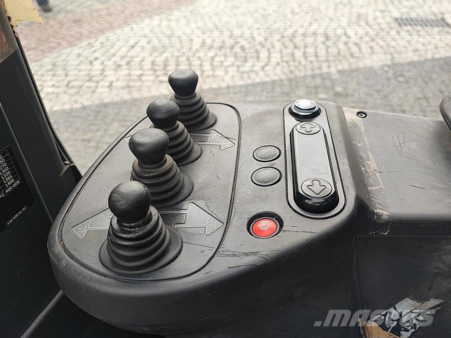 Linde R14X-03 Chariot à mât rétractable