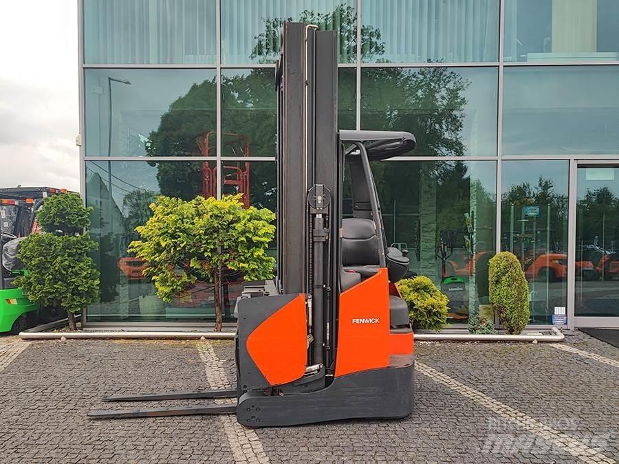 Linde R14X-03 Chariot à mât rétractable