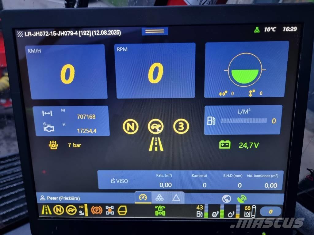 Komatsu 931 XC Abatteuse
