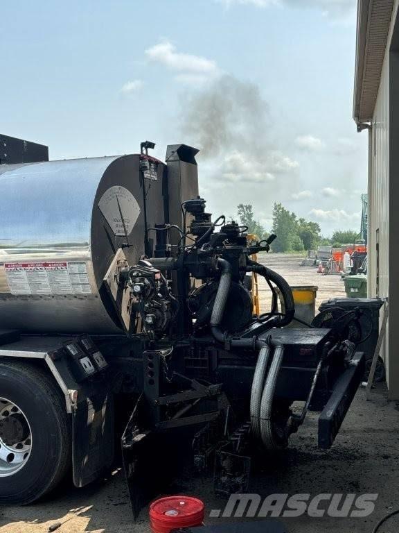 LeeBoy MAXIMIZER 3B Camion malaxeur