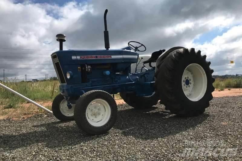 Ford 500 Tractor Tracteur