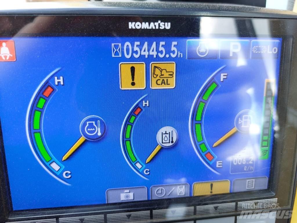 Komatsu PC210LCI-10 Pelle sur chenilles