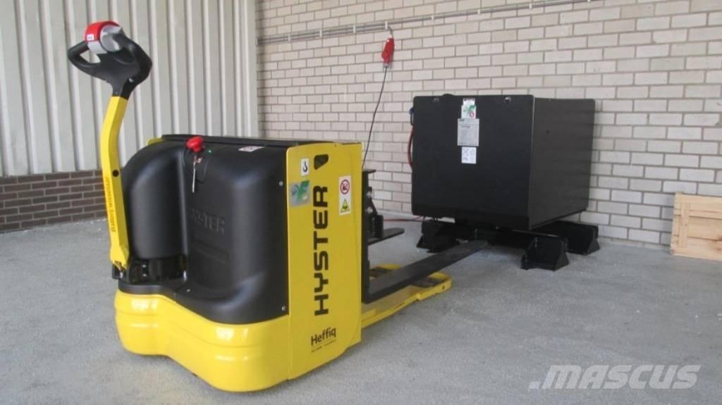 Hyster S2.4HBE Transpalette accompagnant
