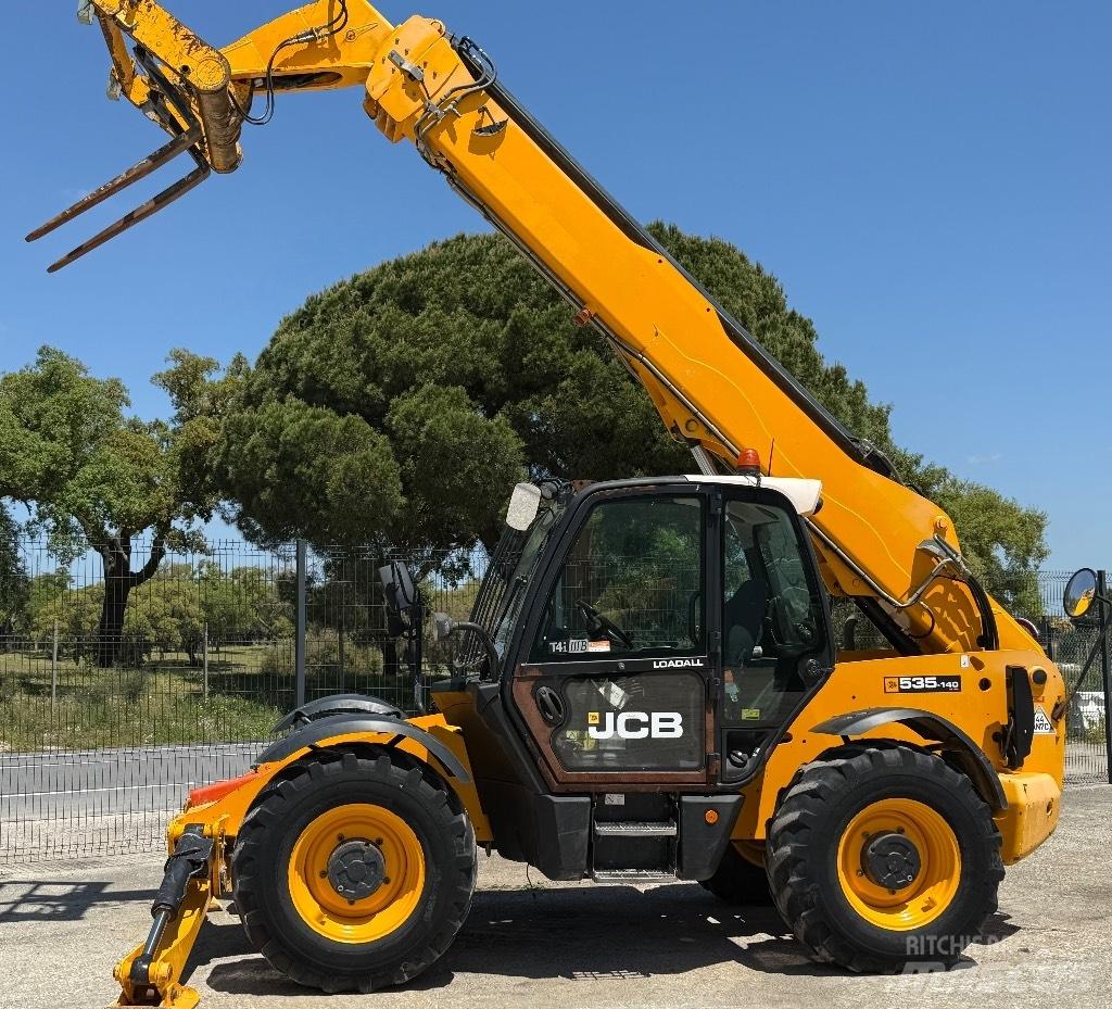 JCB 540-140 Chariot télescopique