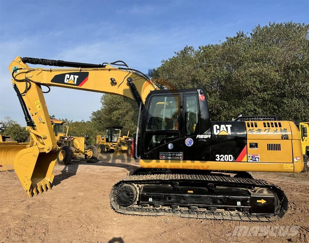 CAT 320 D Pelle sur chenilles