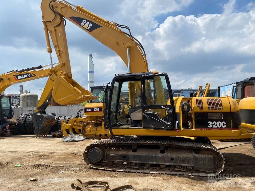 CAT 320 C Pelle sur chenilles