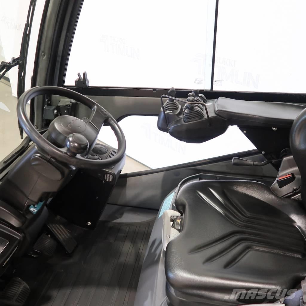 Toyota 02-8FDF30 Chariots diesel