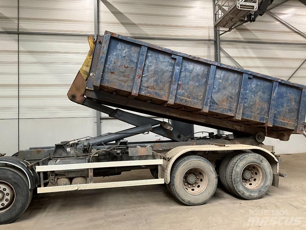 Volvo FH 16 520 8X4 Camion ampliroll