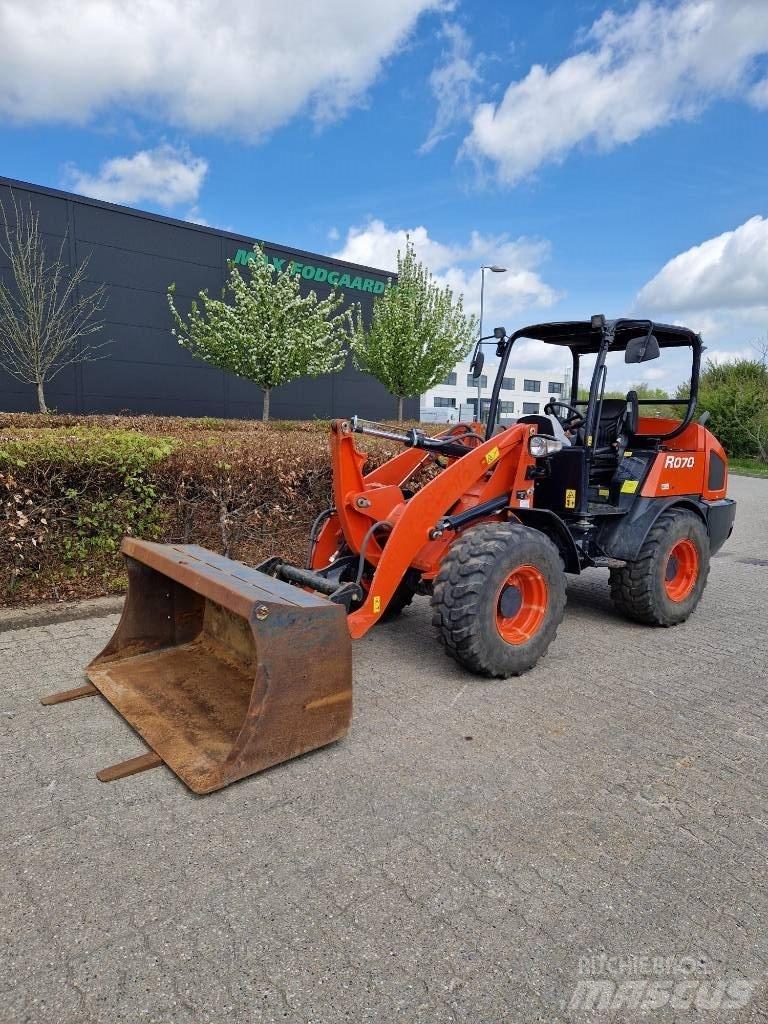 Kubota R 070 Chargeuse sur pneus
