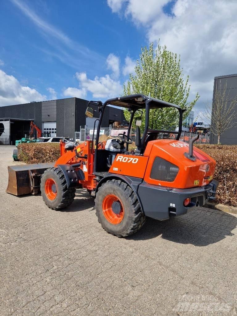 Kubota R 070 Chargeuse sur pneus