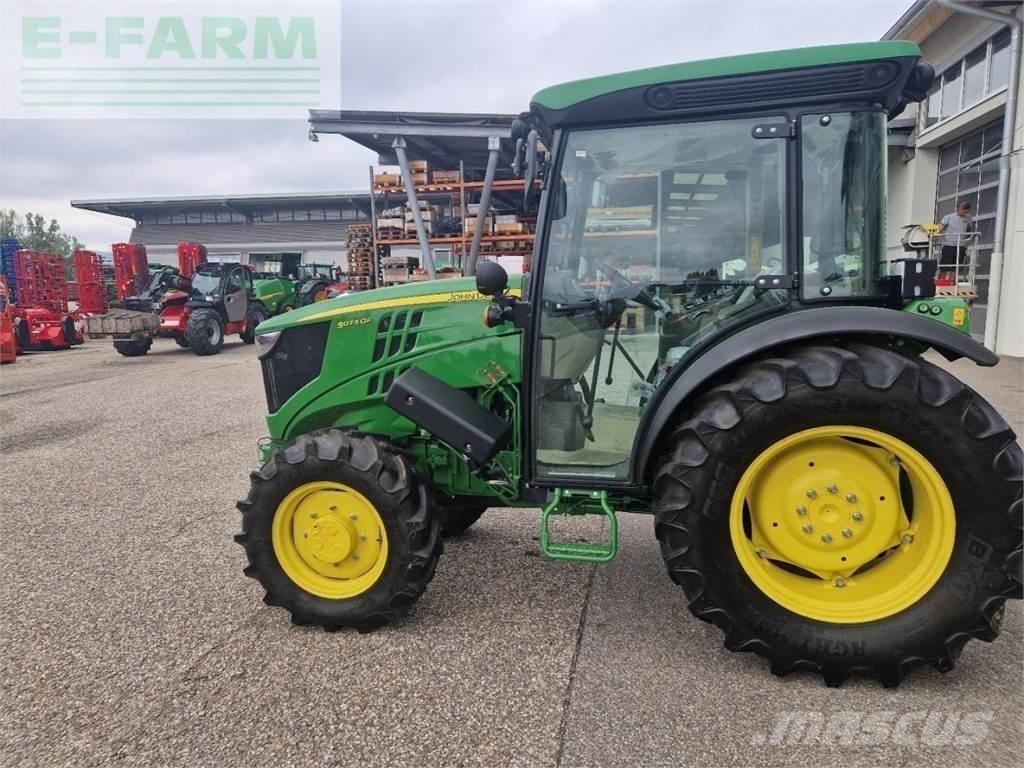 John Deere 5075 GF Tracteur
