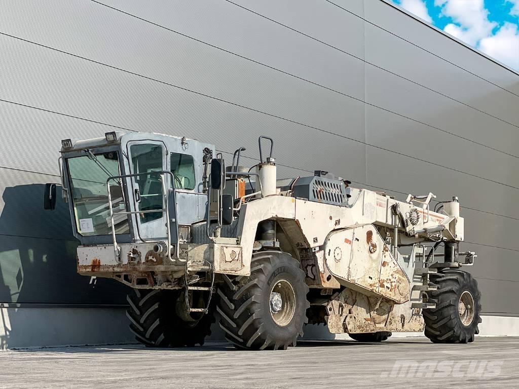 Wirtgen WR 2400 Recycleur bitume