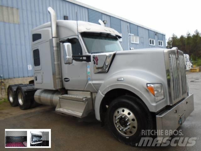 Kenworth W 990 Tracteur routier