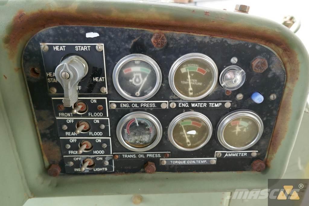 CAT D7F Ex-army Bouteurs sur chenilles