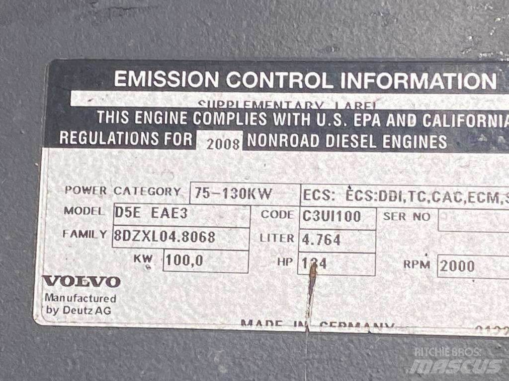 Volvo EW 140 C Pelle sur pneus