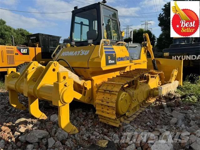 Komatsu D 85 EX Bouteurs sur chenilles
