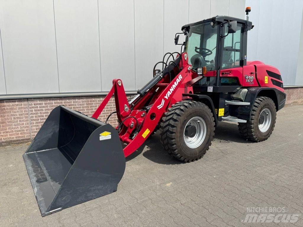 Yanmar V120 Chargeuse sur pneus