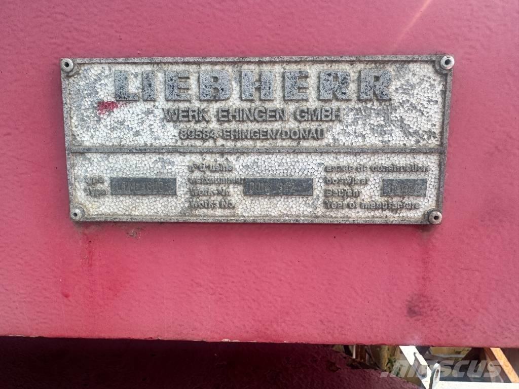 Liebherr LTM 1800 Grues tout terrain