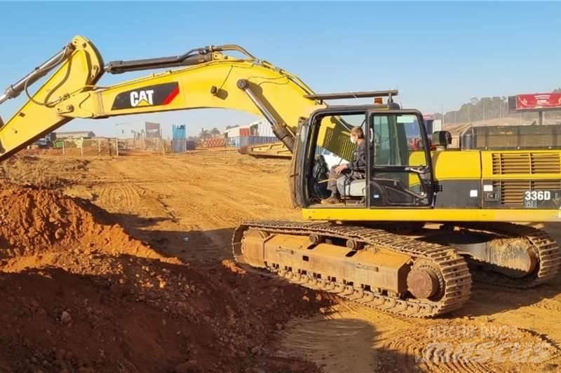 CAT 336D Mini pelle < 7t