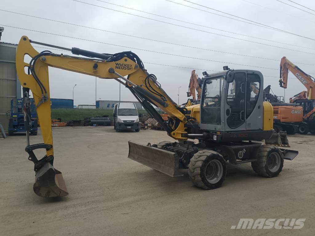 Wacker Neuson EW 100 Pelle sur pneus