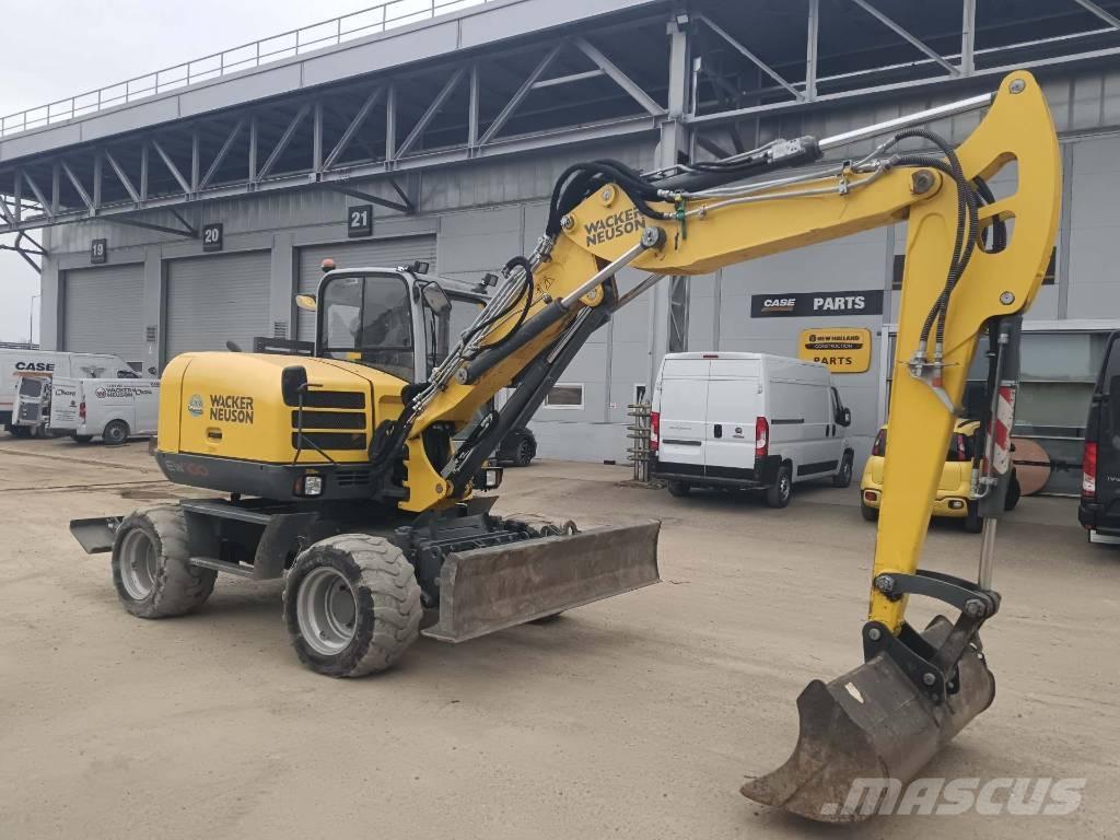 Wacker Neuson EW 100 Pelle sur pneus